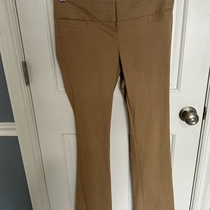 The limited ideal stretch straight leg pants, camel size 4